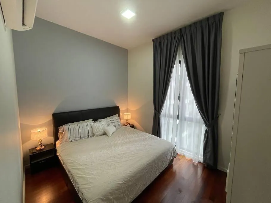 Private Lift Lobby Entire Unit Concerto North Kiara Apartman Kuala Lumpur